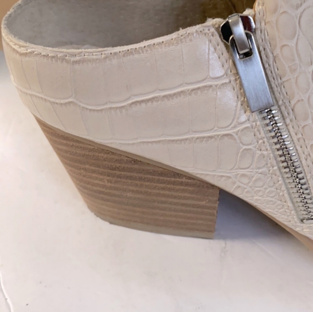 Dolce Vita EUC Croc-Embossed Mule. Size 11. - Picture 2 of 11